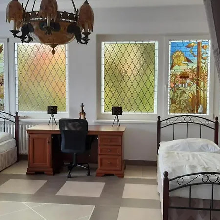 Seven Hills בית הארחה